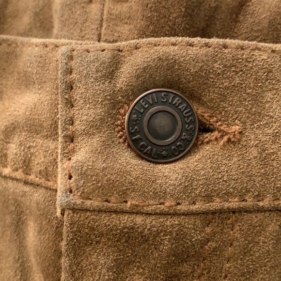 LEVI STRAUSS suede shorts - Picture 4 of 5